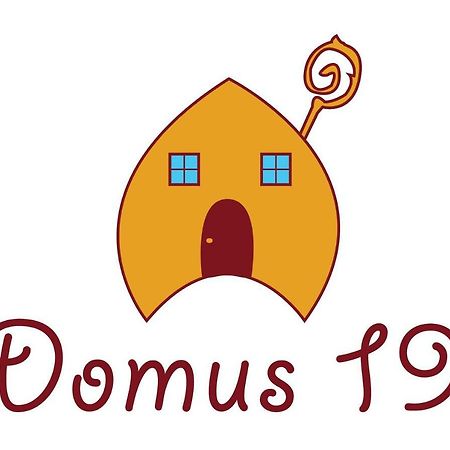 Domus 19 Nápoles Exterior foto